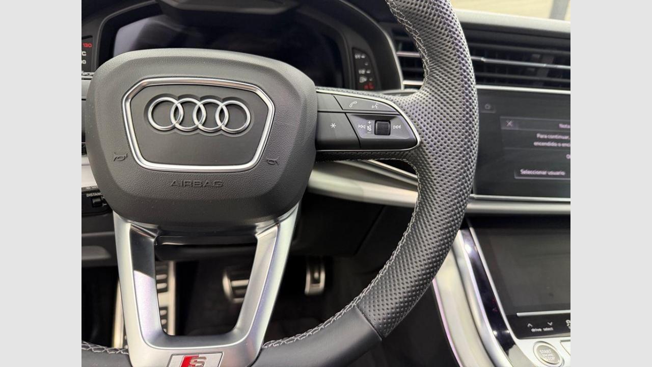 imagen swiper vehículo 17