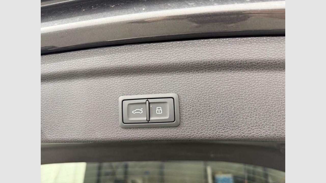 imagen swiper vehículo 11