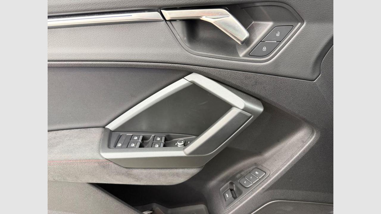 imagen swiper vehículo 15