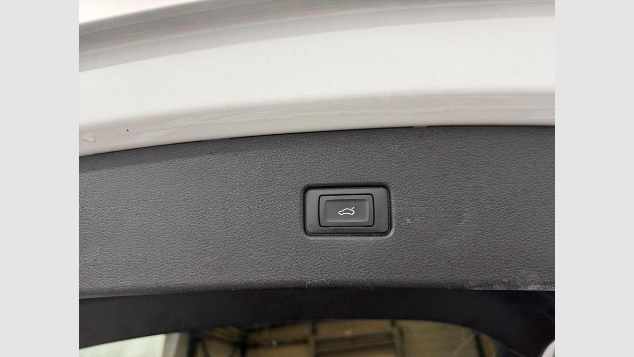 imagen swiper vehículo 11