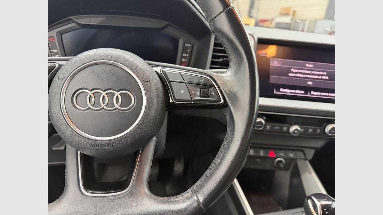 imagen swiper vehículo 16