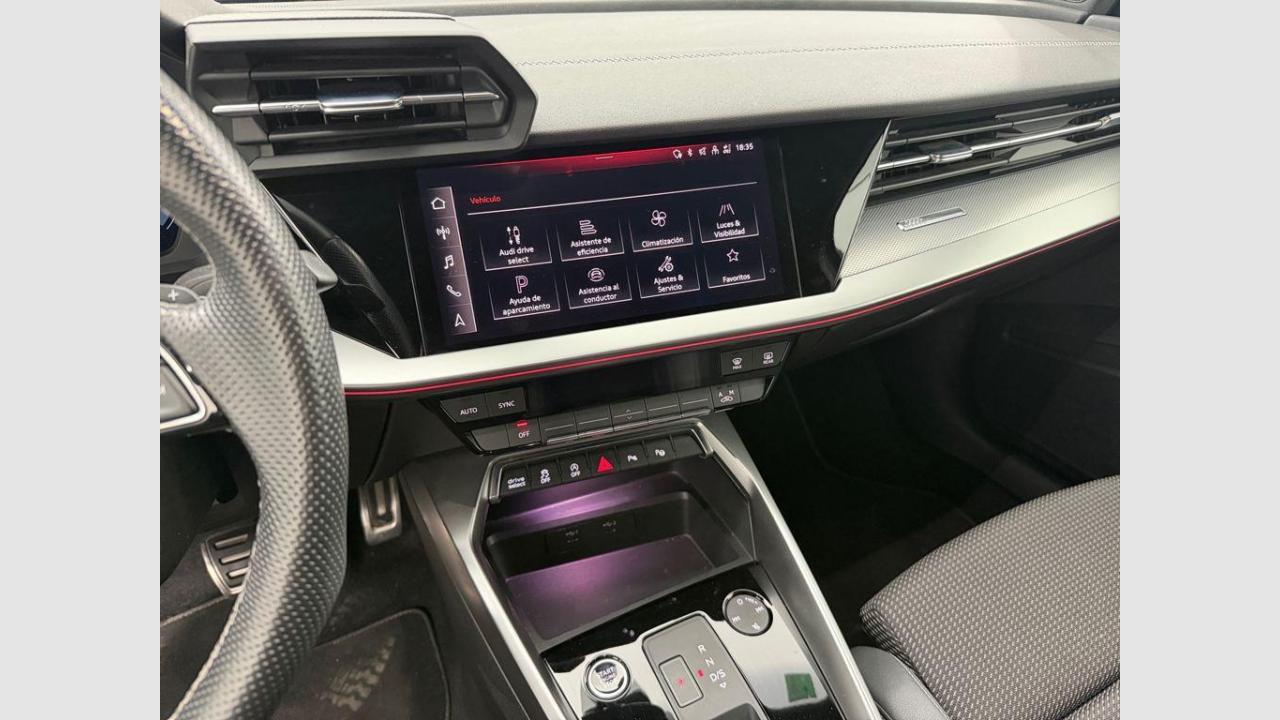 imagen swiper vehículo 17