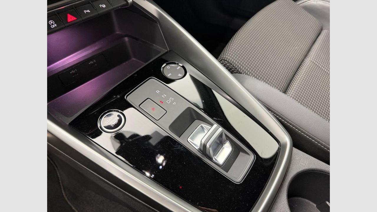 imagen swiper vehículo 18