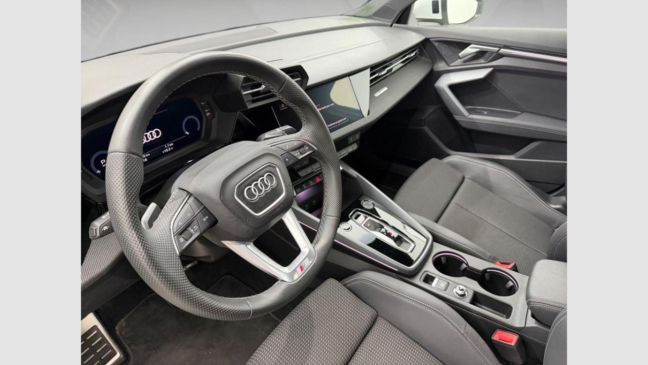 imagen swiper vehículo 12