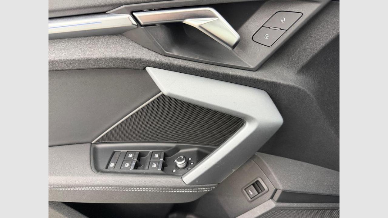 imagen swiper vehículo 14