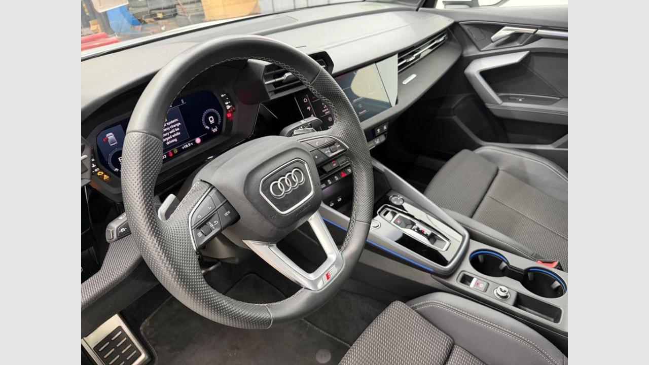 imagen swiper vehículo 18